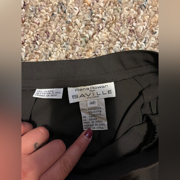 Dress pants - Picture 3 of 4